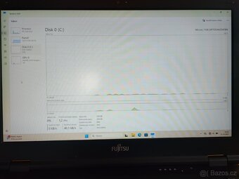 Fujitsu Lifebook E548 s dokovací stanicí - 4