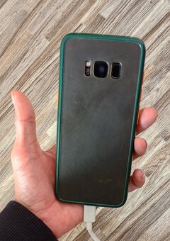 Samsung Galaxy S8 - 4