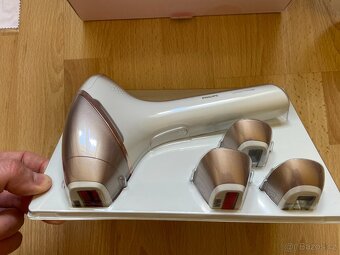 IPL epilátor Philips Lumea Prestige IPL BRI956/00 - 4