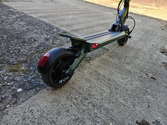 Koloběžka VSETT 8+ Facelift - 4