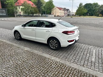 Hyundai i30 fastback 1.0 T-GDI - 4