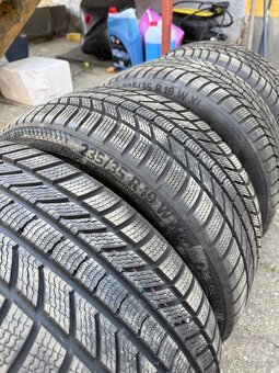 Zimní gumy 4x Michelin WinterContact 235/35 R 19 W XL - 4