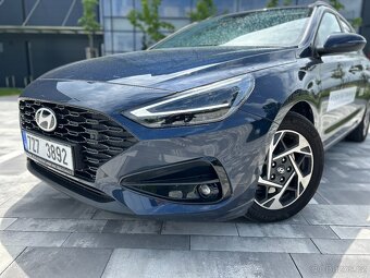 Hyundai i30 kombi 1.5 103kW DCT SMART 2025 - 4