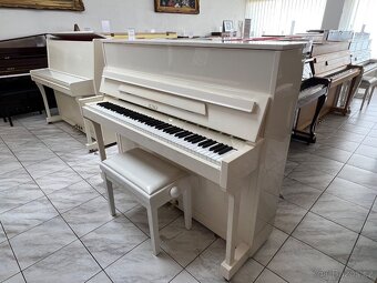 Bílý Petrof mod. 120 - S1 r.v 2006 se zárukou. PRODÁNO - 4
