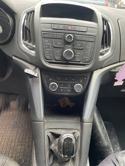 Opel Zafira C Tourer 1,6 TDCi 100kw - náhradní díly - 4