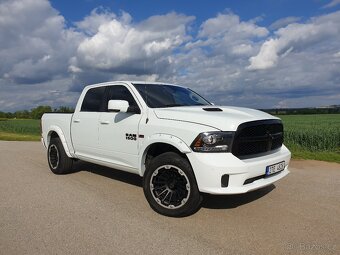 Dodge RAM 1500 Sport 5.7 V8 HEMI 4x4 Vzduch. podvozek - 4