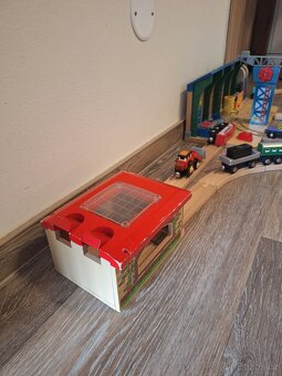 Dvě velké sady vláčkodráhy Woody a mašinky Tomáš - 4