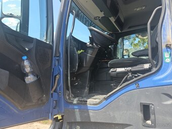 Tahač návěsů Mercedes Benz 26510 - 4