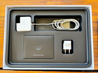 Apple MacBook Air 13” 4GB 128GB - 4