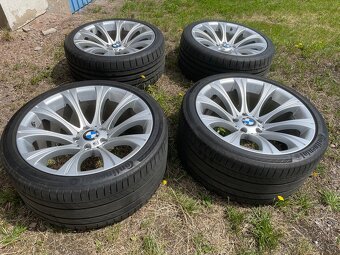 BMW E60 530D manuál - 4