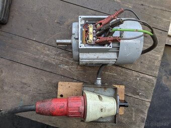 Elektromotor 0,37 kW, 910 ot/min - 4