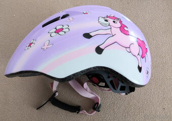 Dětska cyklistická helma UVEX kid 2 - 4