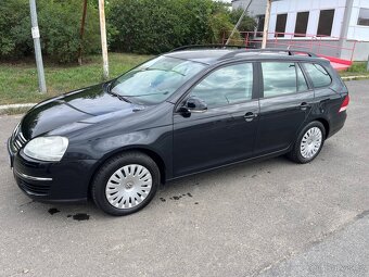 VW VOLKSWAGEN GOLF - 4