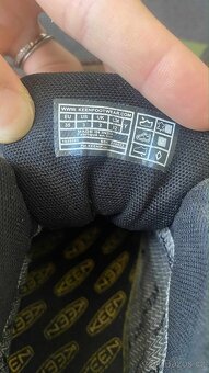 Keen kožené kotníkáče 35 - 4