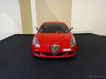 Karoserie Alfa romeo Giulietta 1:10 190mm - 4