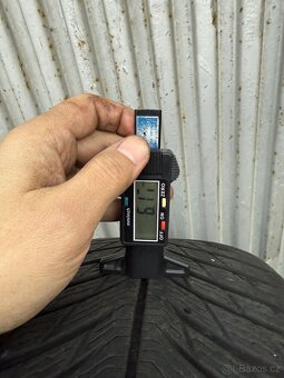 18" Elektrony SKODA 5x112 so zimnymi pneu 235/45 R18 - 4