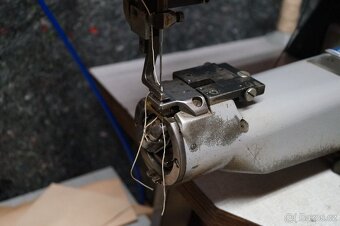 Profesionální šící stroj Adler 205 MO - 4