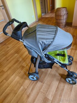 Golfový kočárek - 4