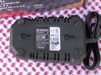 PARKSIDE Rychlonabíječka PLG 20 C3 - 4