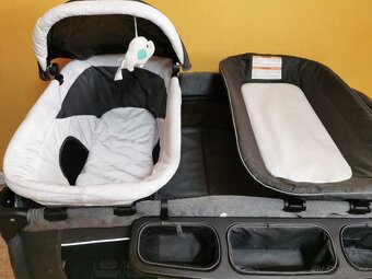 Cestovní postýlka - 4