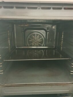 úzký sporák Amica s ventilátorem - 4