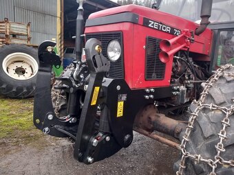 přední tříbodový závěs pro traktory Zetor - 4