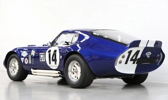 Shelby Cobra Daytona - 4