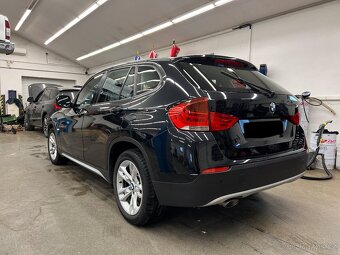 BMW X1 2.0D 18D 105 kW - 4