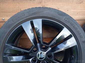Lité kola originál Škoda karoq top stav - 4