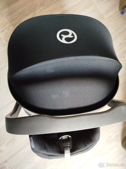 Vajíčko Cybex Azon 5 - 4