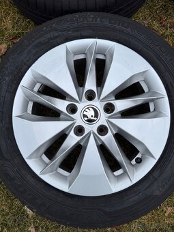 Alu disky Škoda Octavia IV+zánovni letní pneu Dunlop - 4