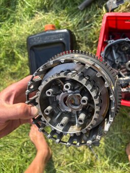 Spojka dobijeni a kryty motoru na Yamaha Fz6N a Fz6 Fazer - 4
