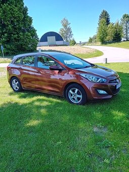 Hyundai i30 kombi - 4