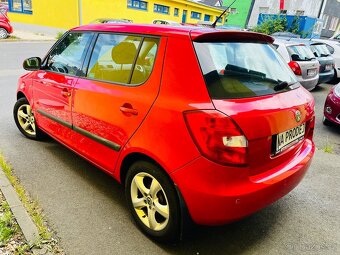 ŠKODA FABIA 1.2 i BENZÍN KLIMA ALU KOLA NAJETO JEN 64 TIS KM - 4