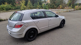 Opel Astra 1.9 CDTI - 4