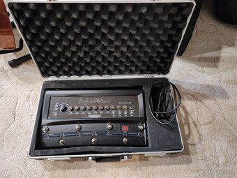 Kytarový tranzistorový zesilovač Black spirit 200 Floor - 4