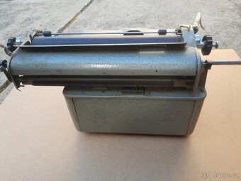 Psací stroj Zeta - 4