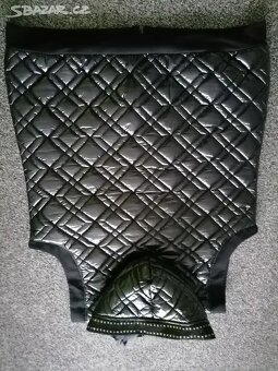 Dámská vesta s kapucí s kamínky vel 44 - 4