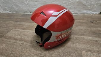 LYŽAŘSKY SET PRO DÍTĚ - LYŽE 130 +BOTY+HELMA - 4