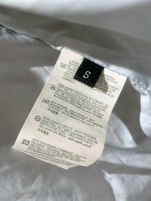 Černá péřová bunda Guess by Marciano - 4