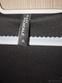 Zánovní společenské šaty Xl - 4