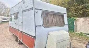 Karavan + ochranná střecha - 4