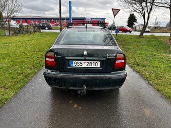 Škoda Octavia 1 1.6i 74kW, Tažné - 4