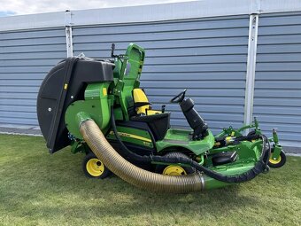 Rotační žací stroj John Deere 1570 - 4