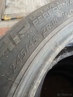 245/45 R18 KOMRMORAN - 4