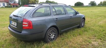 Škoda Octavia II Combi 1.9 TDI 77 kW, r. 2008, vyhřívaná sed - 4
