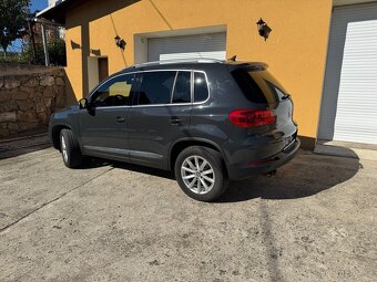 Volkswagen Tiguan Louge 2.0 TDI DSG 4x4, 2015 - 4
