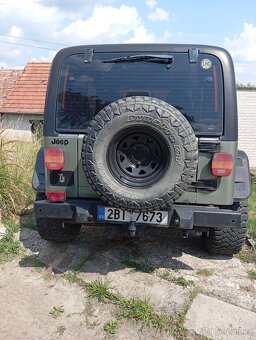 Jeep Wrangler - 4