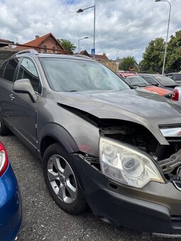 Opel Antara na ND – motor OK – 20 000 Kč - 4