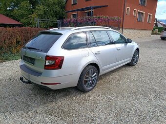 ŠKODA OCTAVIA - 4